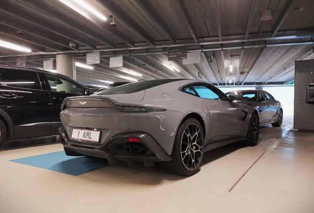 Aston Martin V8 Vantage AMR 2019