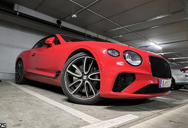 Bentley Continental GTC 2019