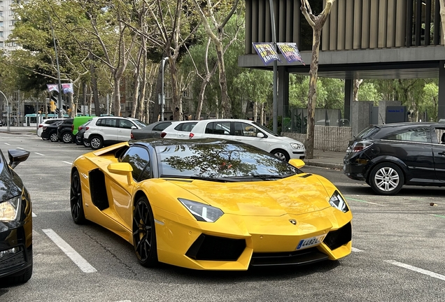 Lamborghini Aventador LP700-4 Roadster