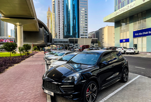 Porsche 958 Cayenne GTS