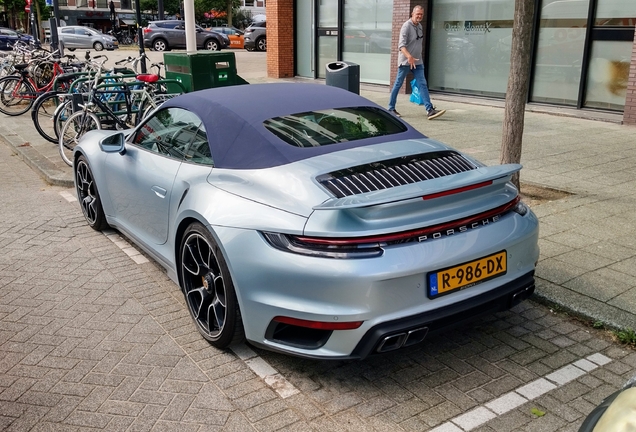 Porsche 992 Turbo S Cabriolet