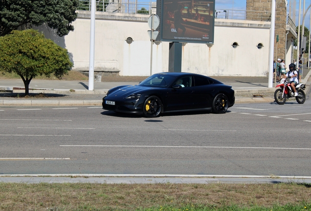 Porsche Taycan Turbo S