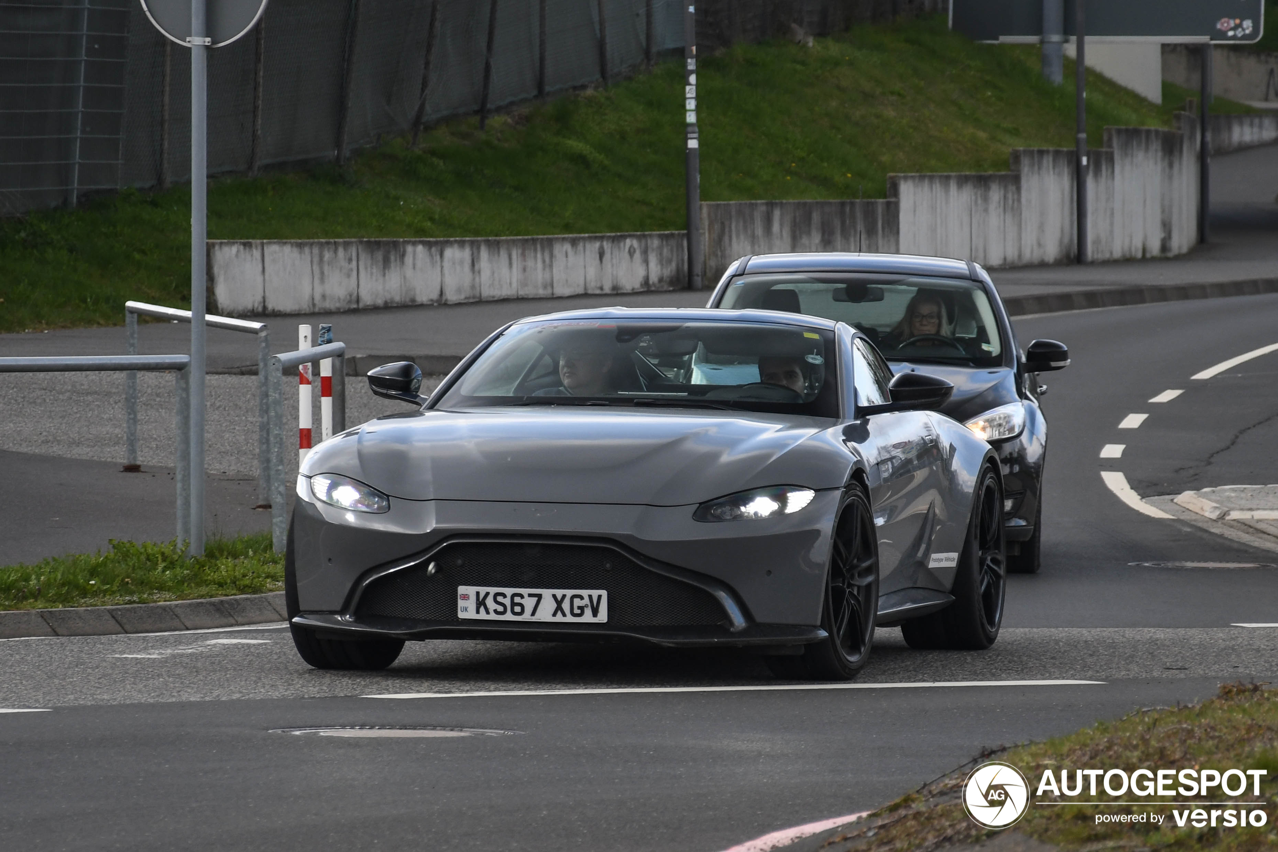 Aston Martin V8 Vantage 2018