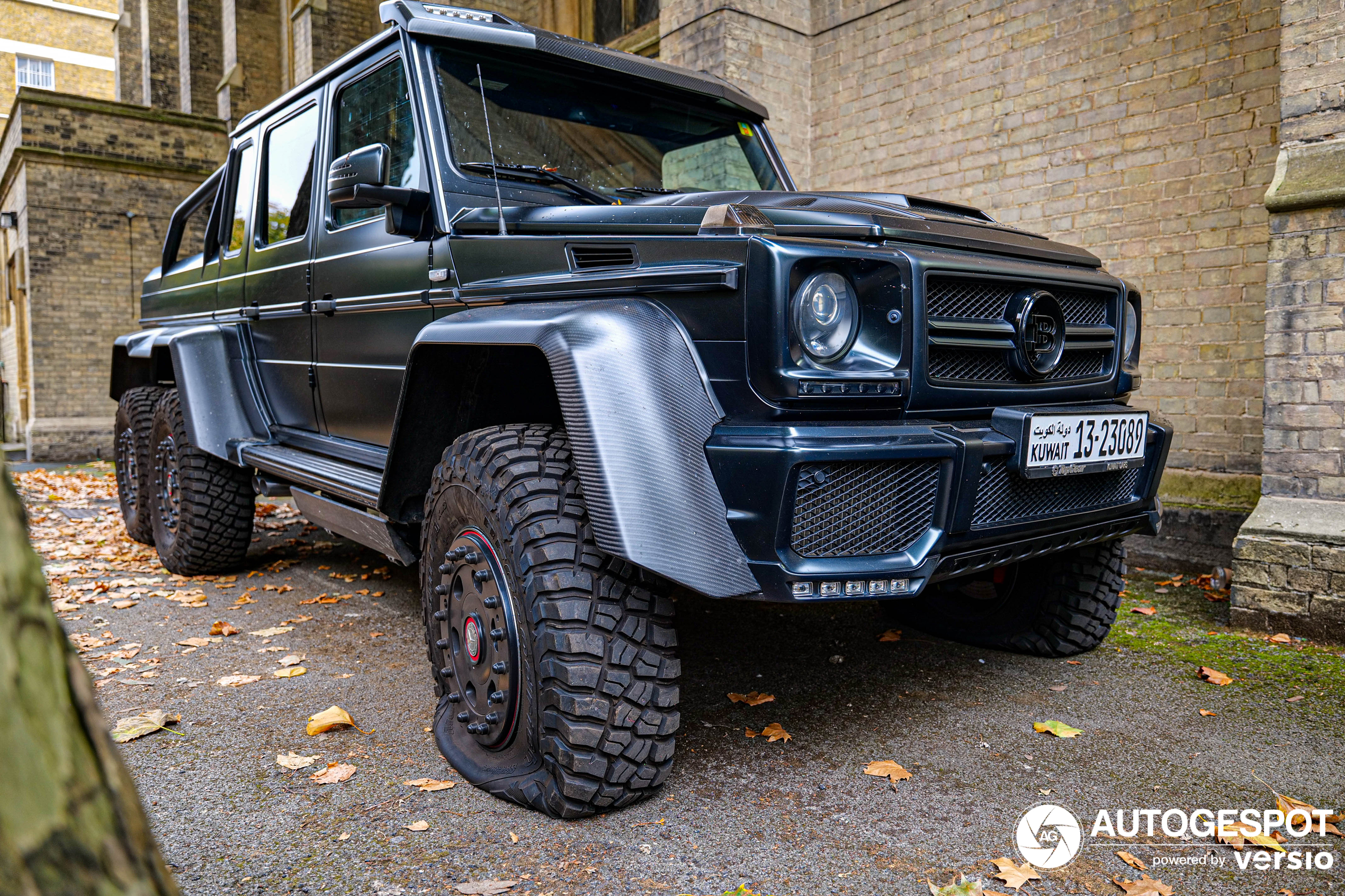 Heeft deze Brabus B63S 700 6x6 echt een probleem?