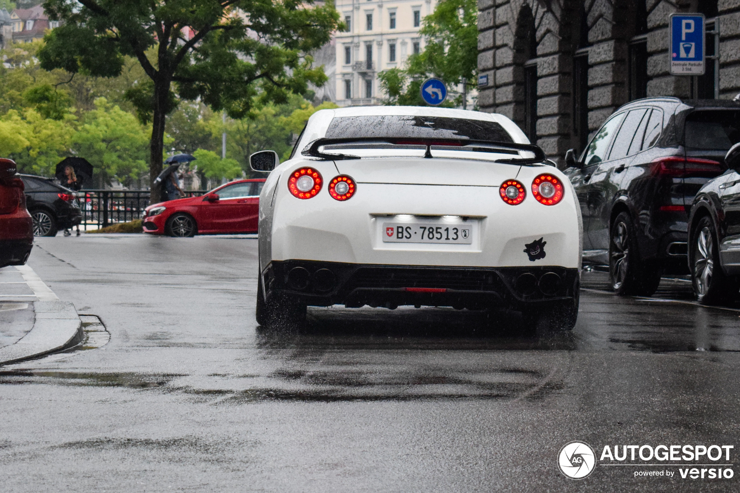 Nissan GT-R 2012