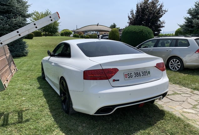 Audi RS5 B8 2012