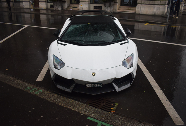 Lamborghini Aventador LP700-4