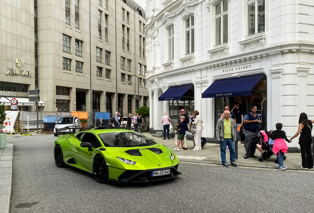 Lamborghini Huracán LP640-2 STO