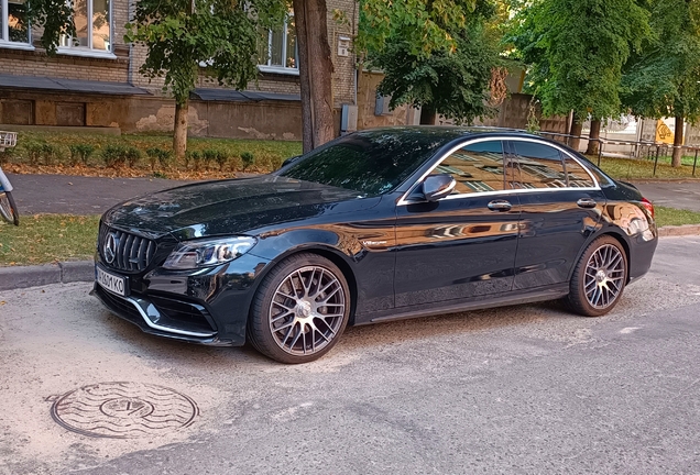 Mercedes-AMG C 63 S W205 2018