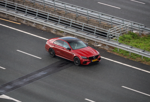 Mercedes-AMG E 63 S W213