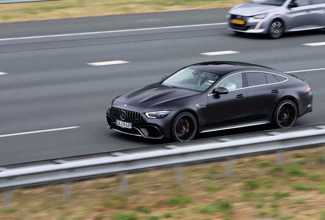 Mercedes-AMG GT 63 S X290