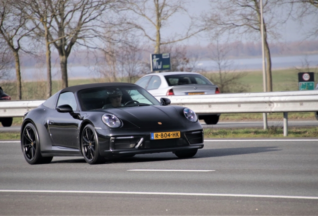 Porsche 992 Targa 4S