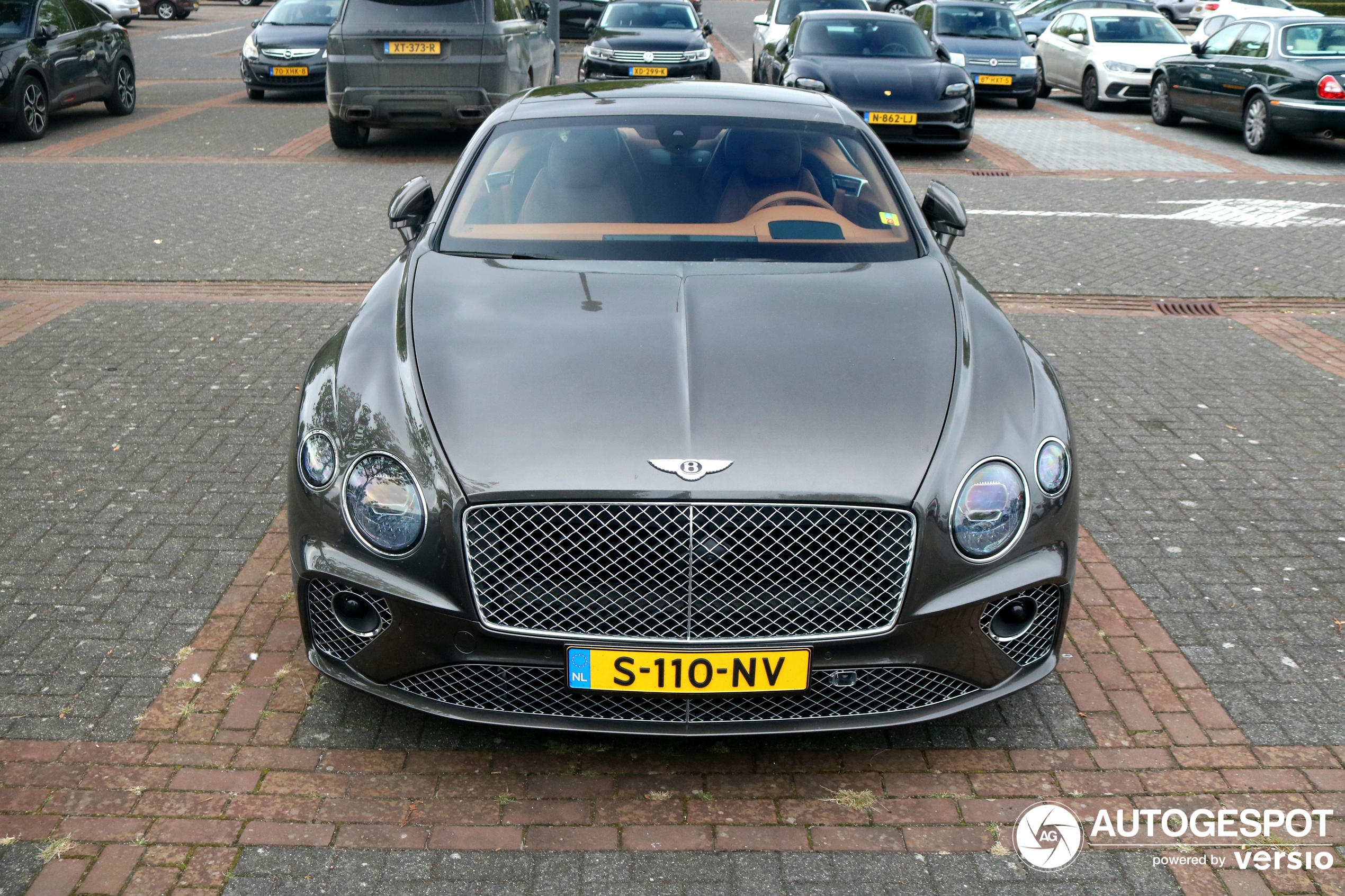 Bentley Continental GT V8 Azure