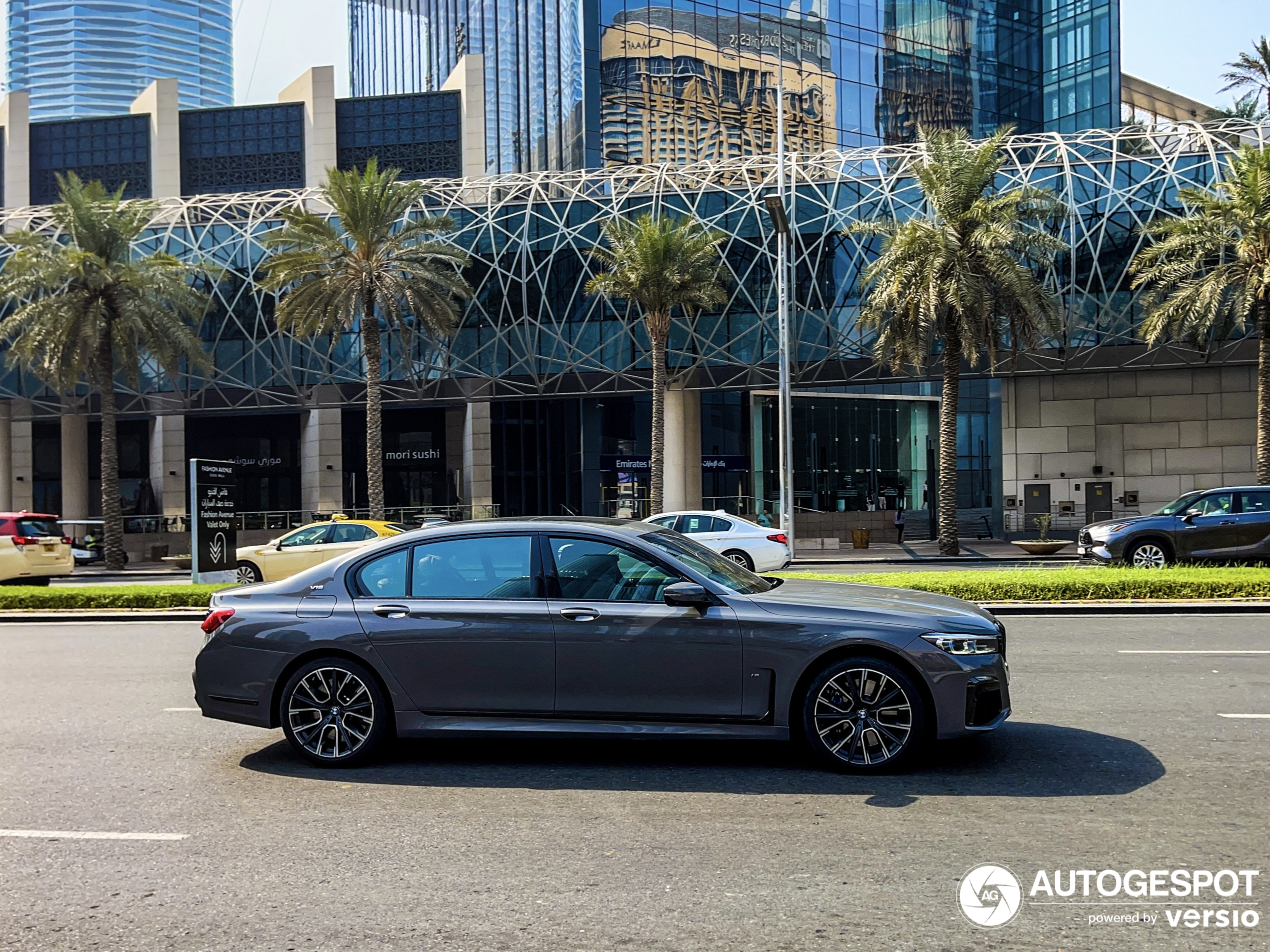 BMW M760Li xDrive 2019 Final Edition