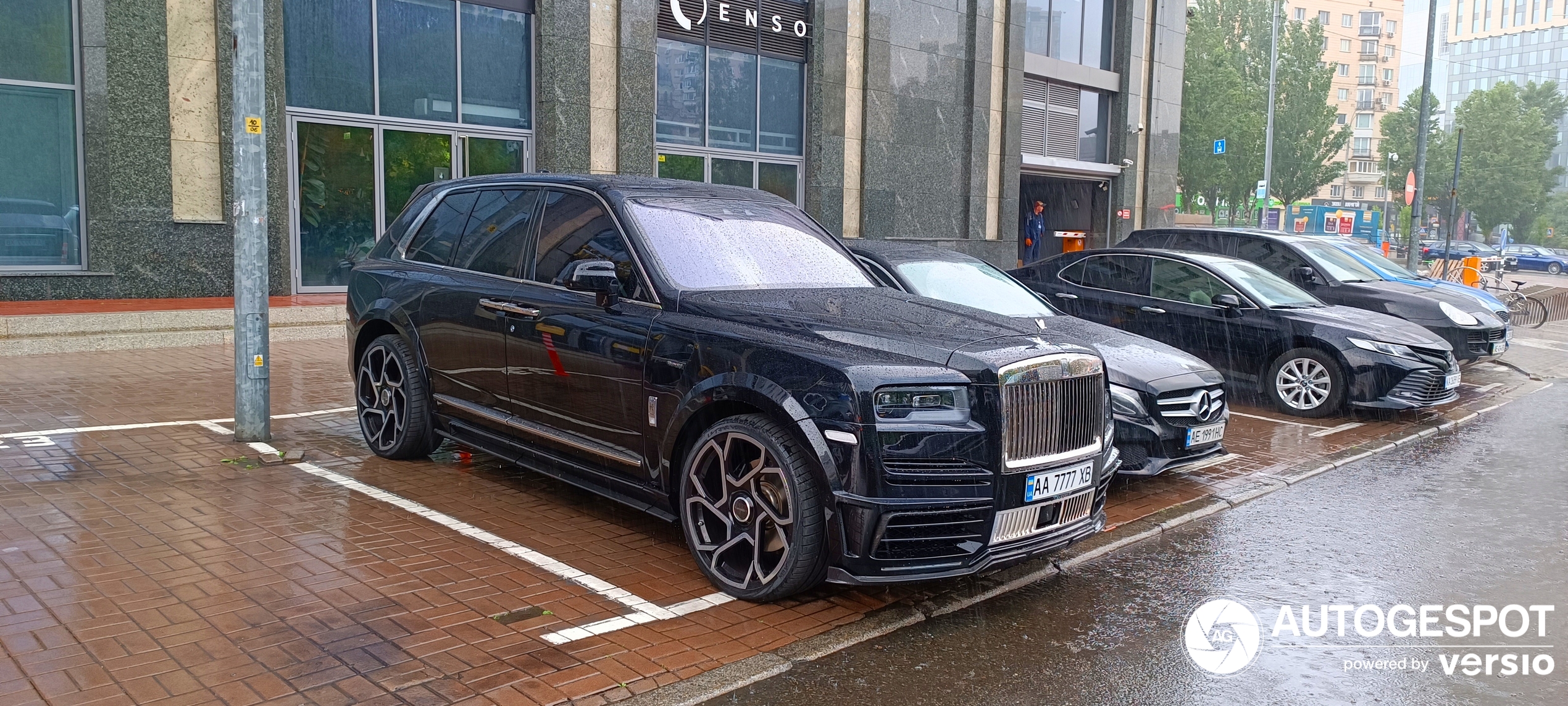 Rolls-Royce Mansory Cullinan Wide Body