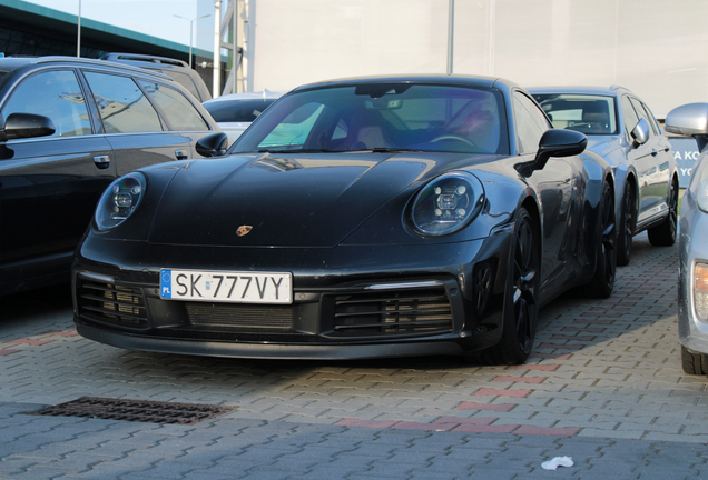 Porsche 992 Carrera S