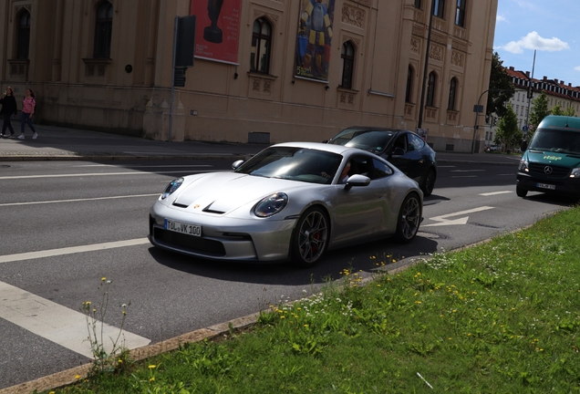 Porsche 992 GT3 Touring