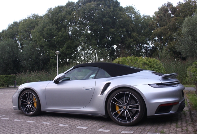 Porsche 992 Turbo S Cabriolet