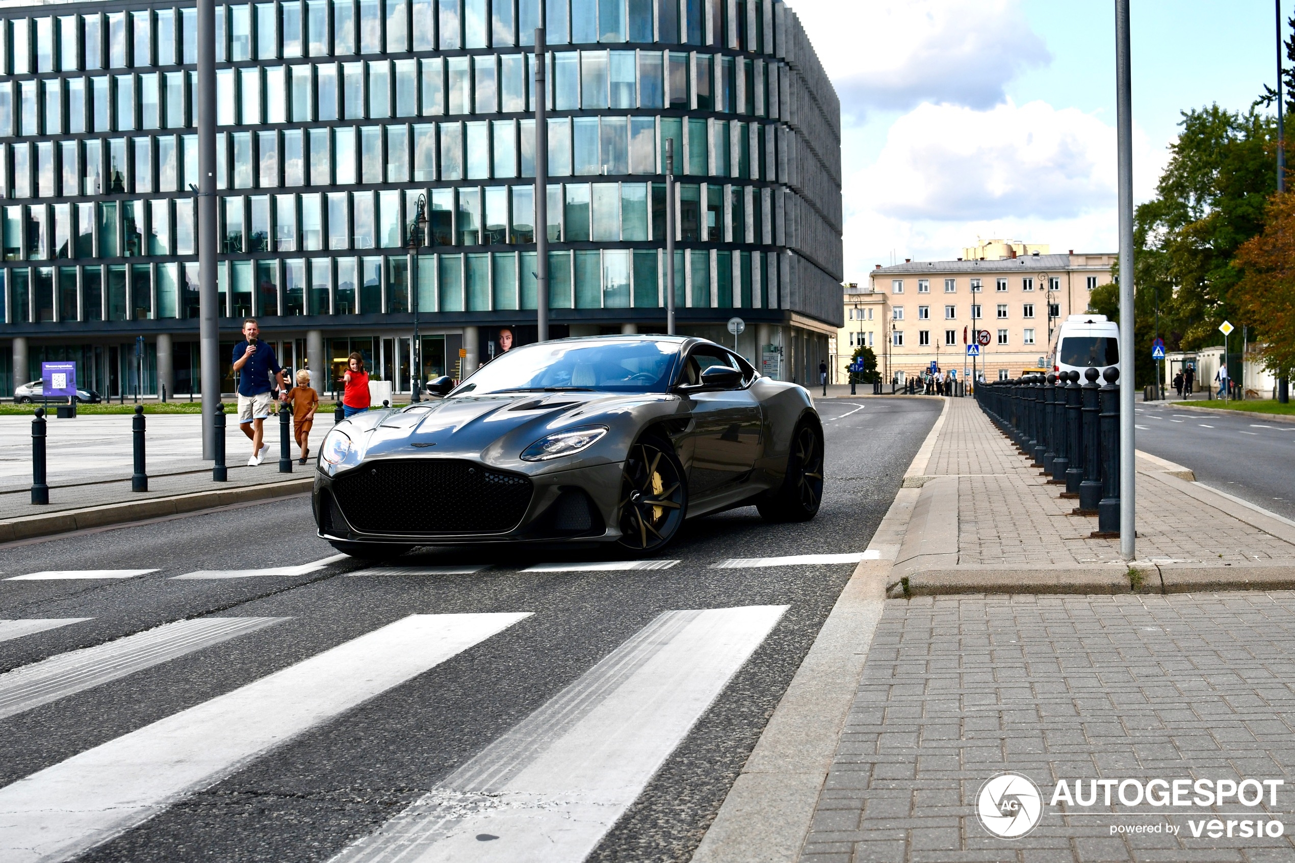 Aston Martin DBS Superleggera