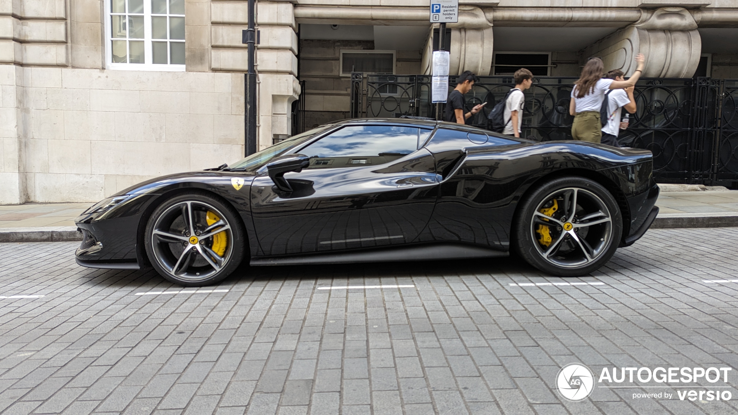 Ferrari 296 GTB