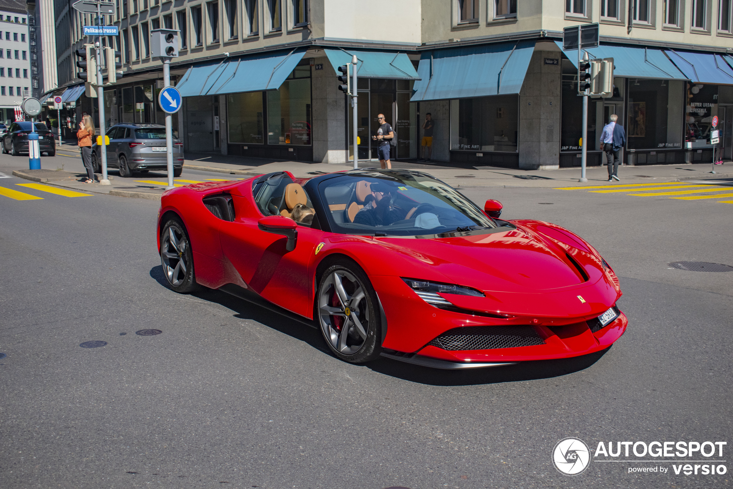 Ferrari SF90 Spider