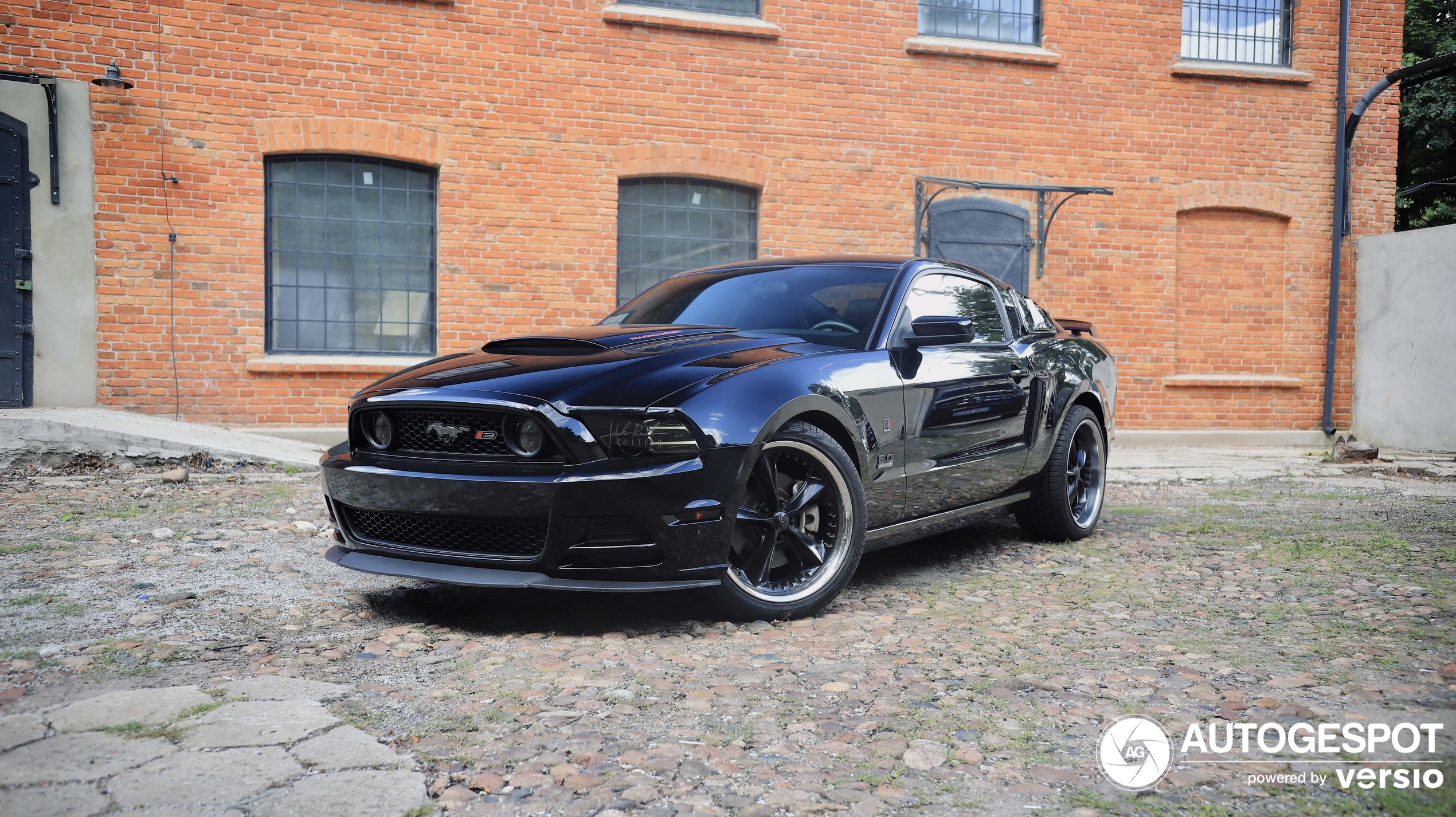 Ford Mustang Roush RS3 2013