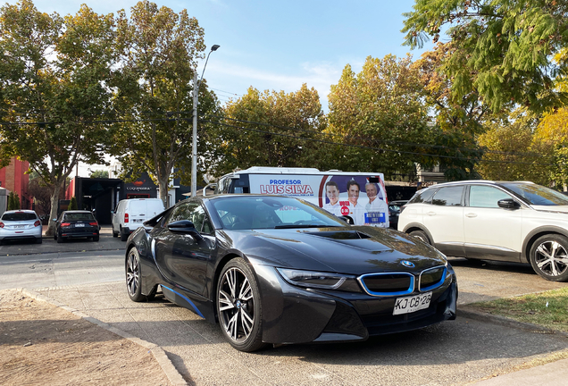 BMW i8