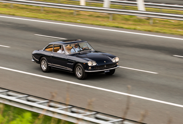 Ferrari 330 GT 2+2 Series I