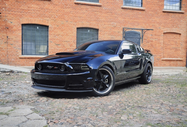 Ford Mustang Roush RS3 2013