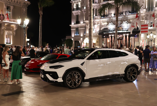 Lamborghini Urus Performante