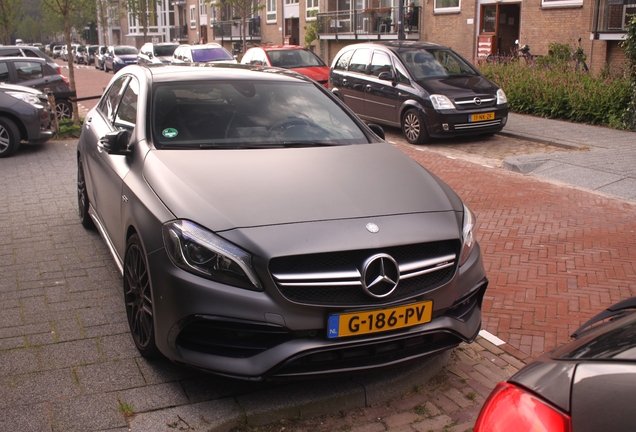 Mercedes-AMG A 45 W176 2015