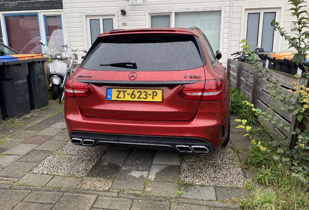 Mercedes-AMG C 63 S Estate S205