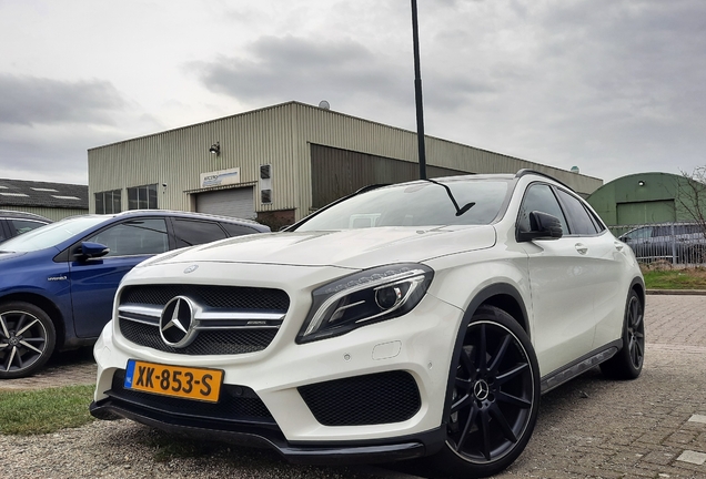 Mercedes-Benz GLA 45 AMG X156