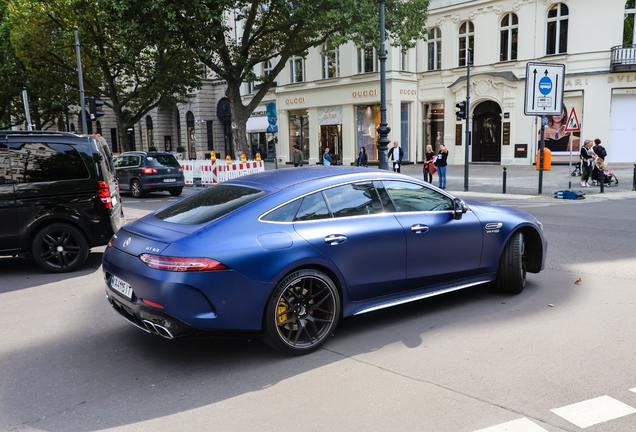 Mercedes-AMG GT 63 X290