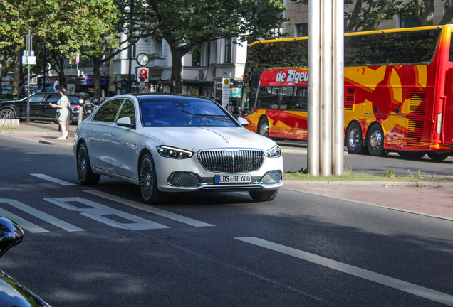 Mercedes-Maybach S 680 X223