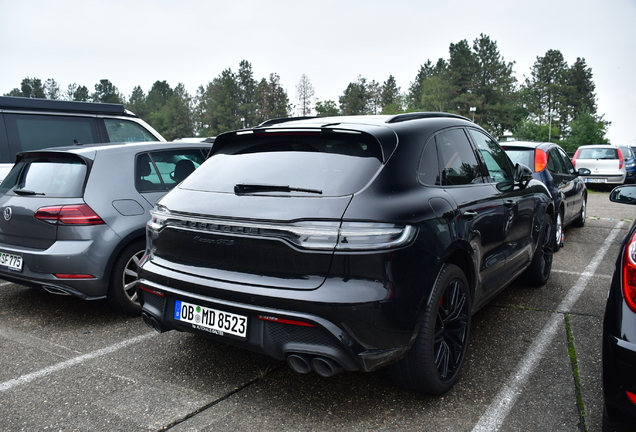 Porsche 95B Macan GTS MkIII