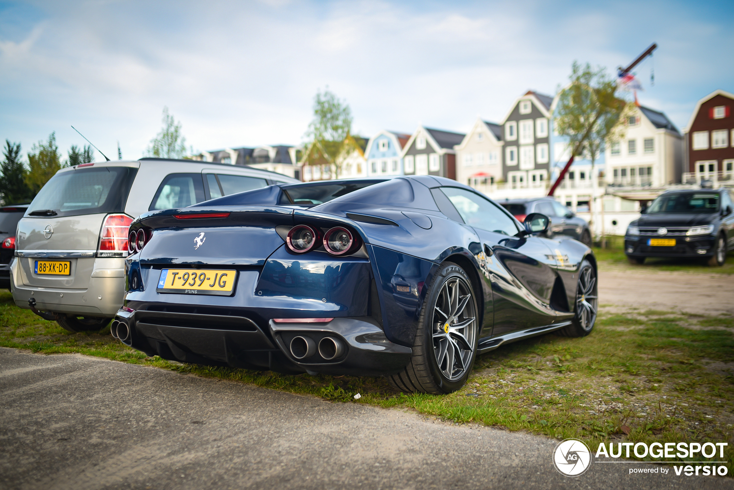 Ferrari 812 GTS