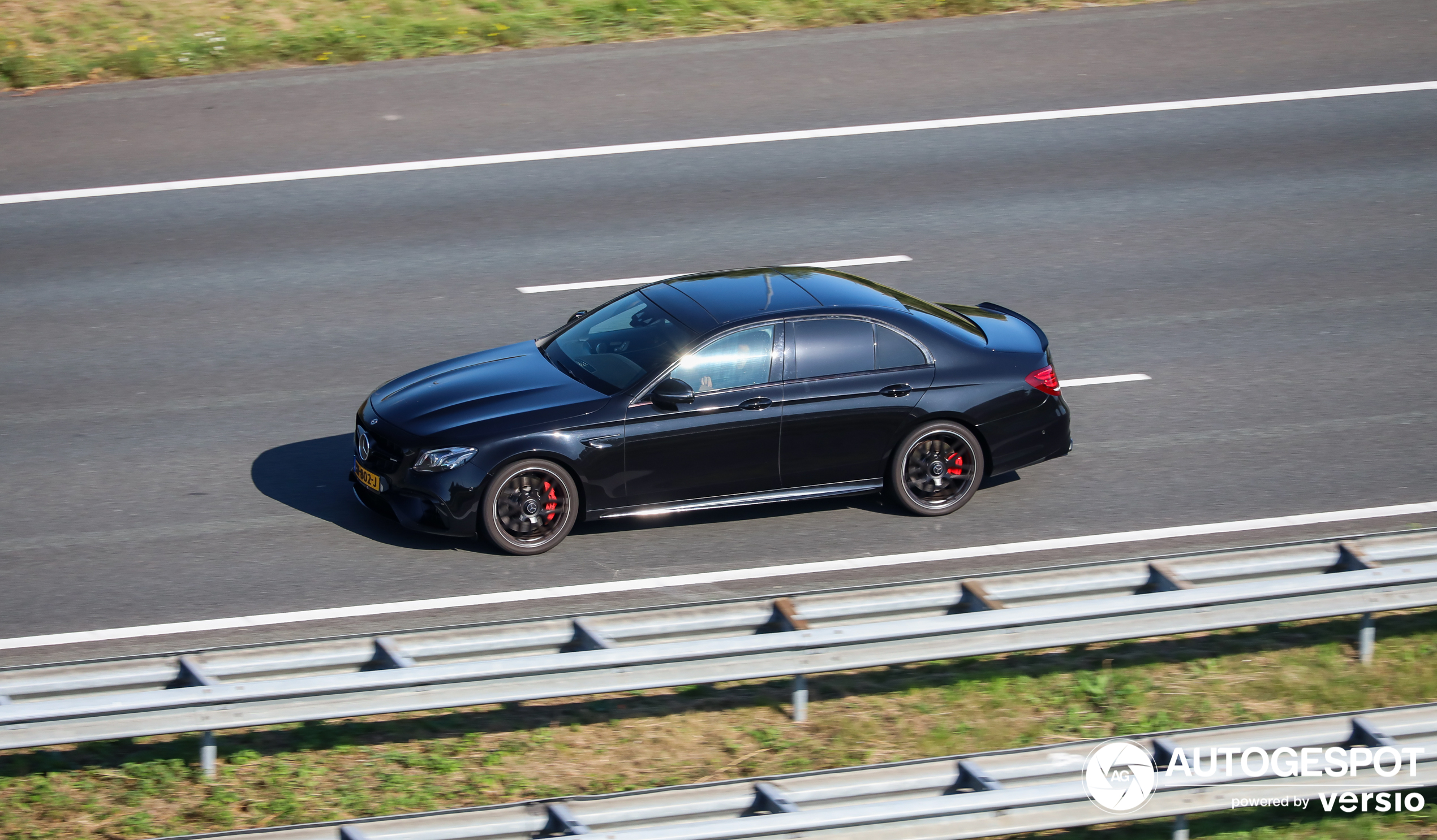 Mercedes-AMG E 63 S W213