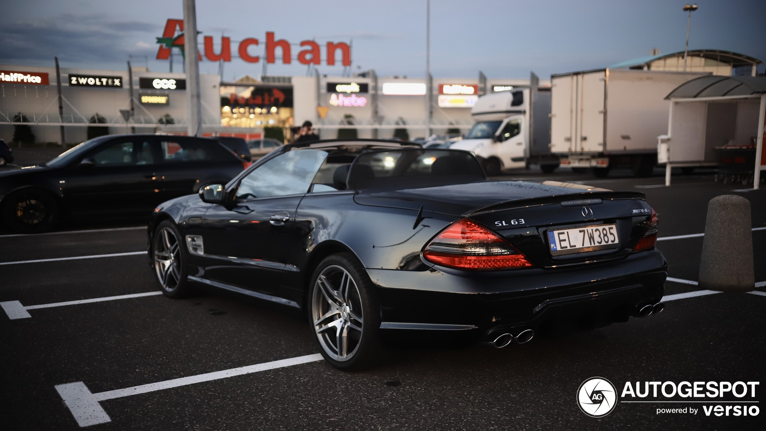 Mercedes-Benz SL 63 AMG