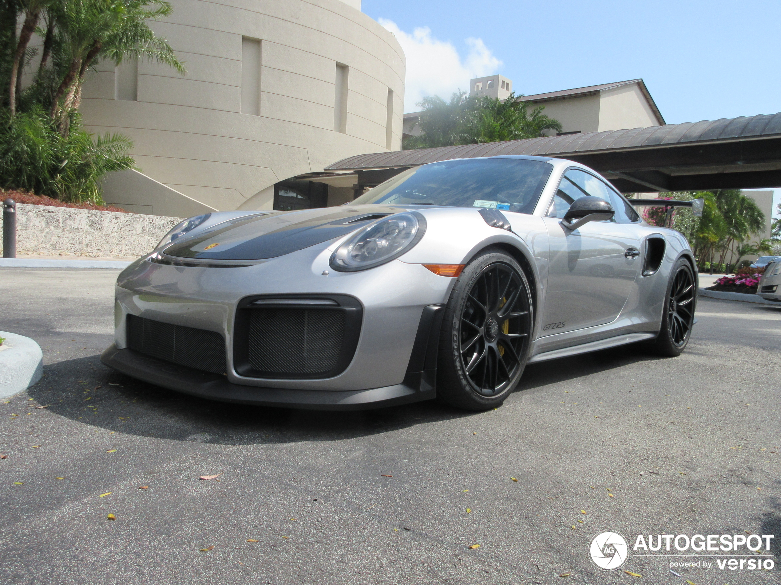 Porsche 991 GT2 RS Weissach Package