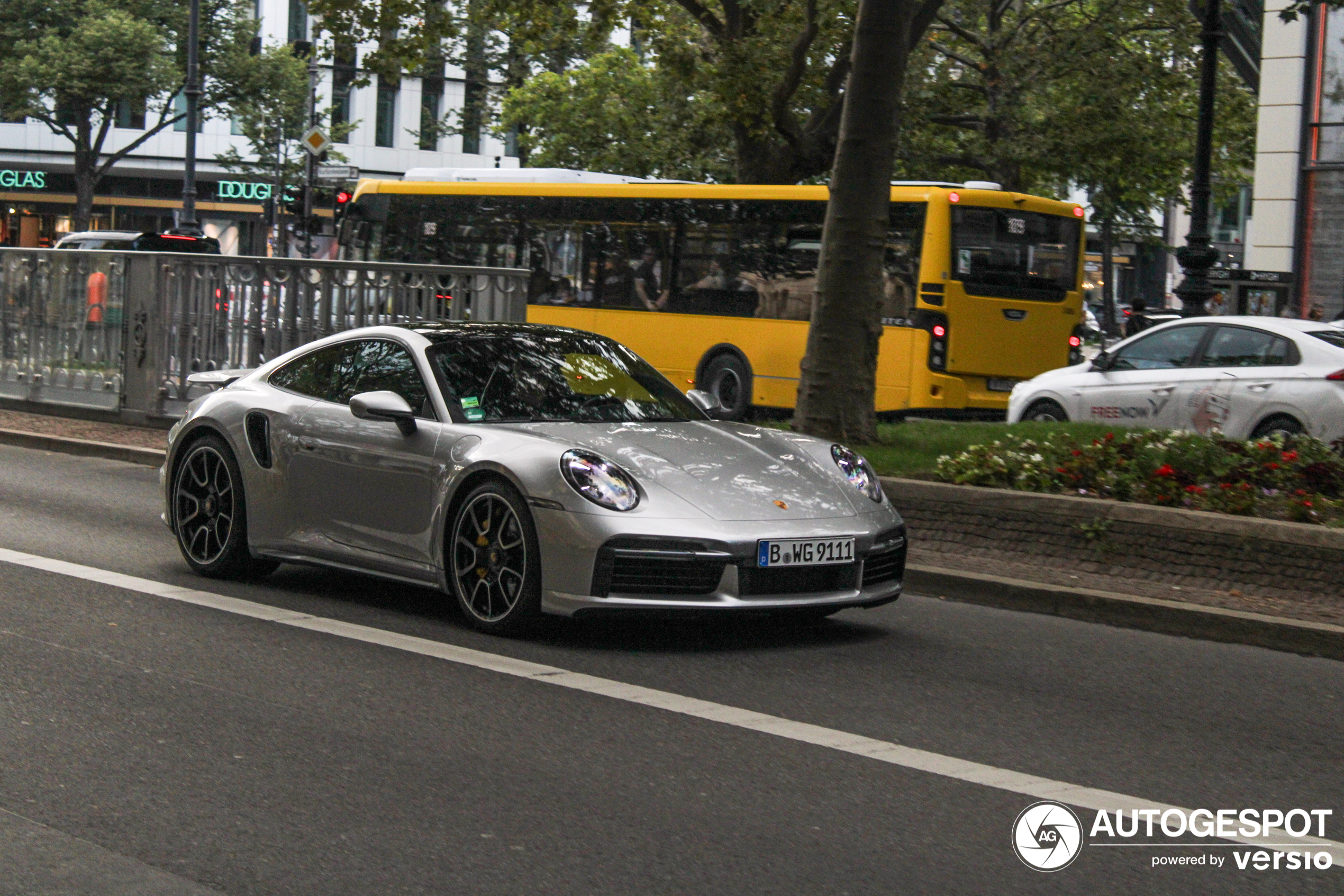 Porsche 992 Turbo S