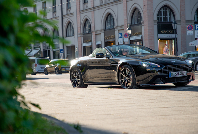 Aston Martin V8 Vantage Roadster