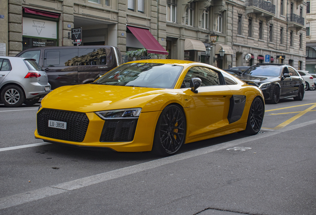 Audi R8 V10 Plus 2015