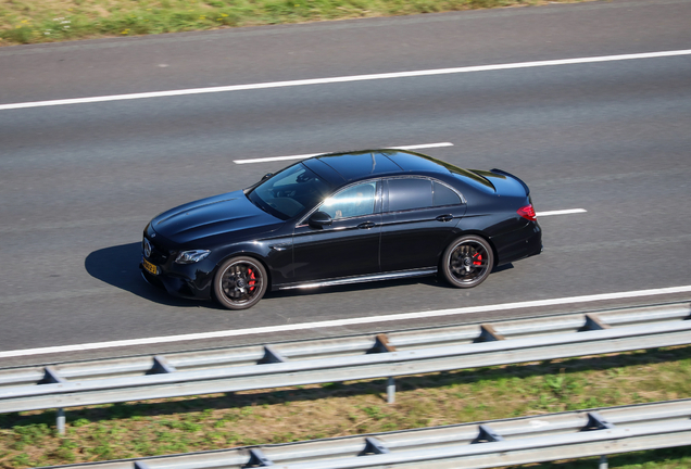 Mercedes-AMG E 63 S W213