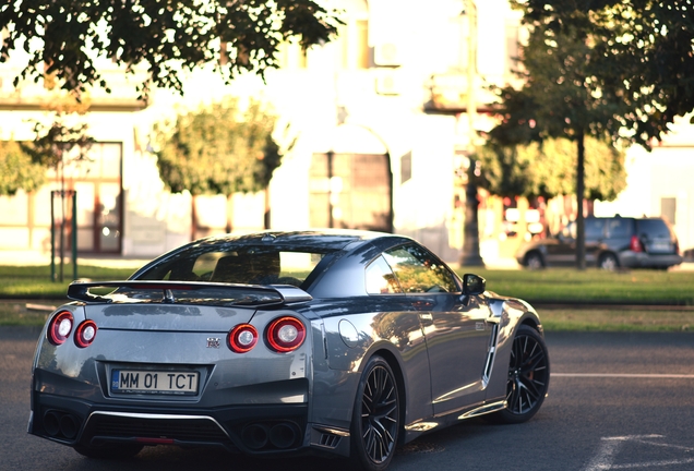 Nissan GT-R 2017