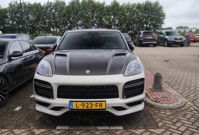 Porsche Cayenne Coupé Turbo S E-Hybrid