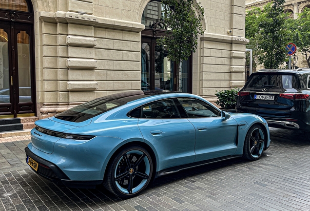 Porsche Taycan Turbo S