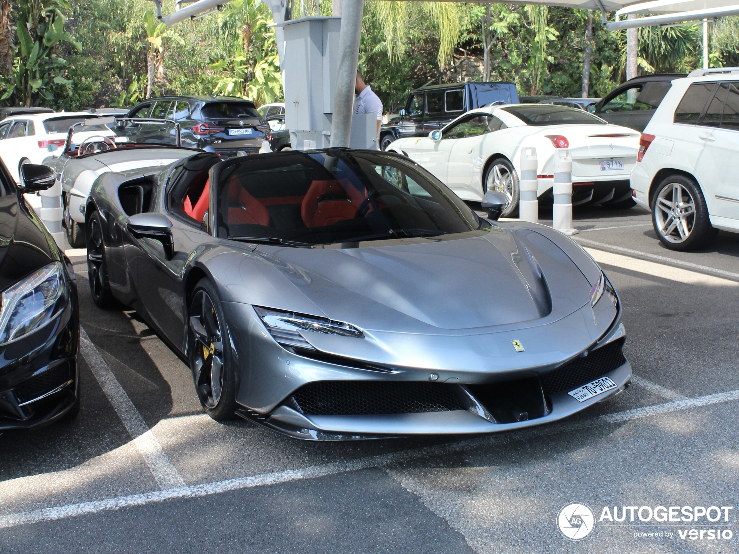 Ferrari SF90 Spider