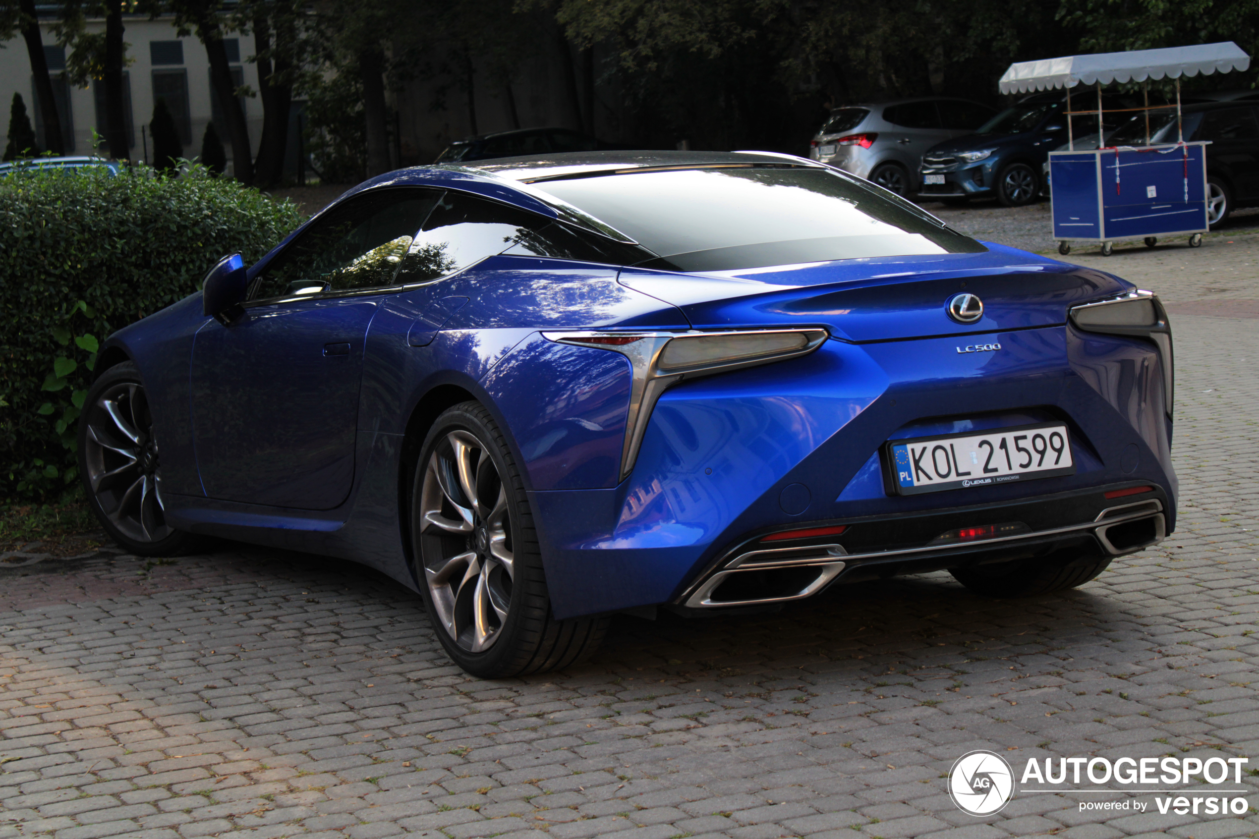 Lexus LC 500 Structural Blue Edition