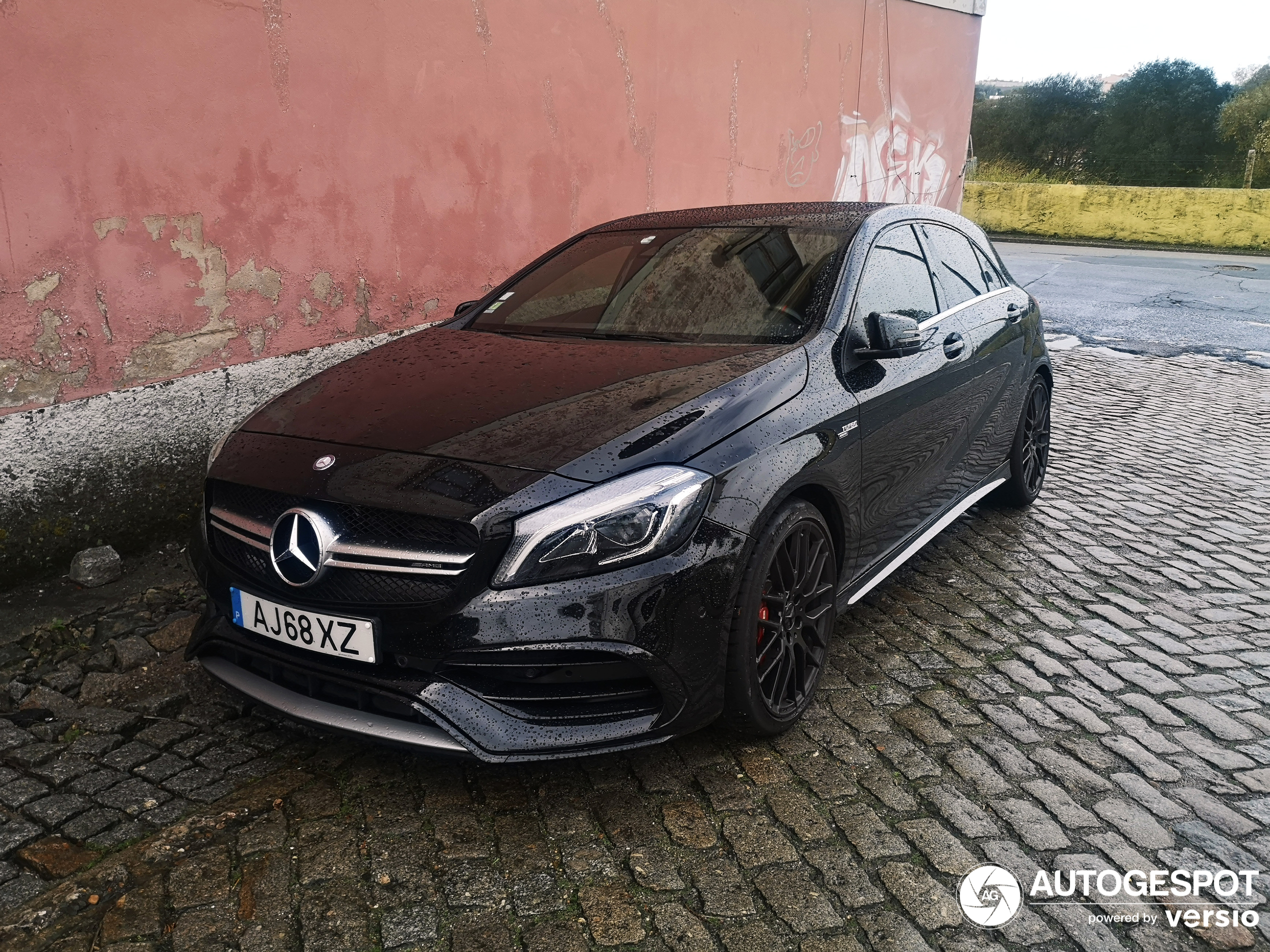 Mercedes-AMG A 45 W176 2015